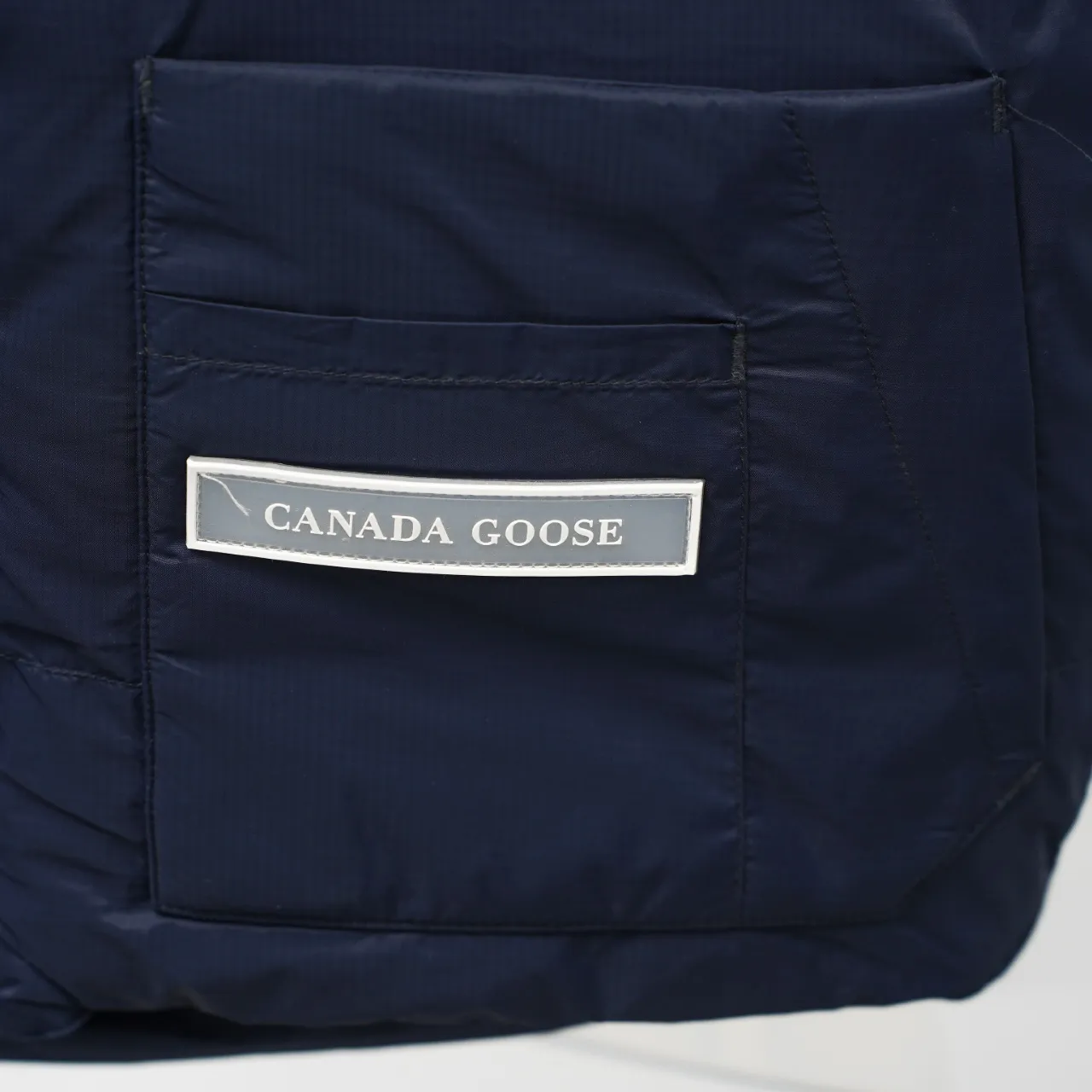 P400 CANADA GOOSE丨Canada Goose Glacier Stand Collar Down Vest Color: Dark Blue Size: XS-XXL